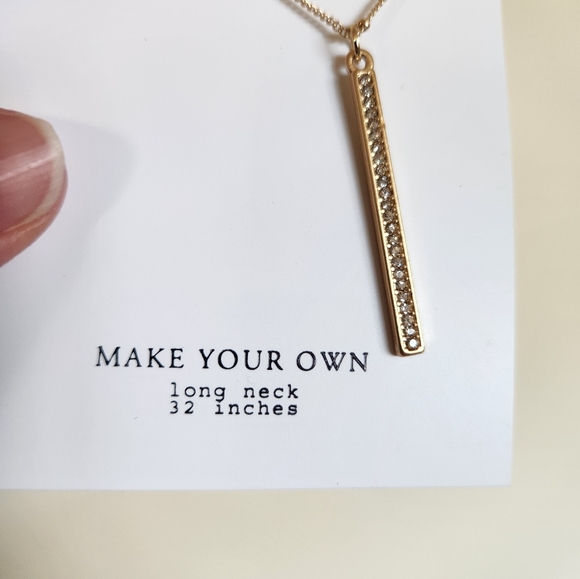 Apt 9 necklace gold color bar tiny stones new - Picture 3 of 5